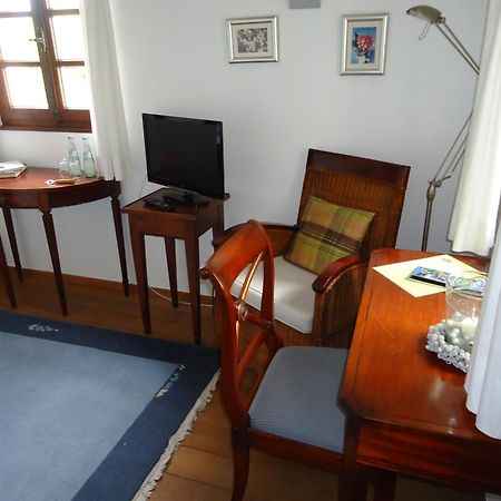 Am Alten Fronhof Bergisch Gladbach Szoba fotó
